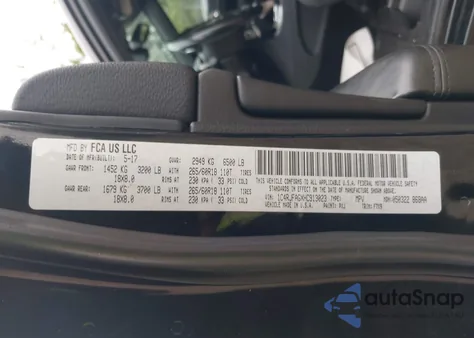 2017 Jeep Grand Cherokee Laredo 4X4 из США, поврежденный, VIN 1C4RJFAGXHC913023